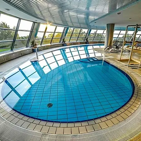 Belweder 5* ウストロン